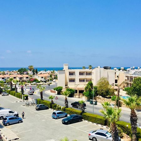Sunset Seaview Studio Apartment Paphos Bagian luar foto
