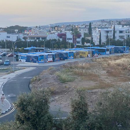 Sunset Seaview Studio Apartment Paphos Bagian luar foto